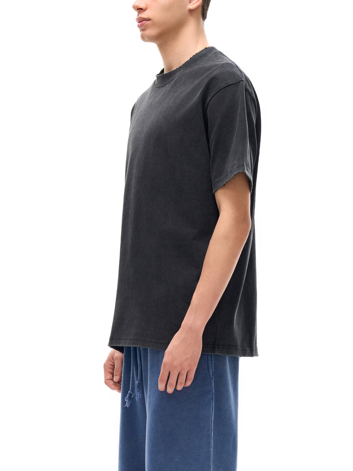 Heavyweight Vintage Washed Frayed Maison Halle Skull T-Shirt